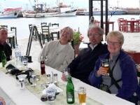 080427 12h40 Molyvos - Lunch - Els Löhr