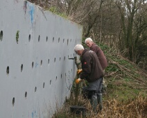 13-4-13,M. Klingers, oeverzwaluwwand en kruiskade 042