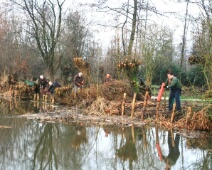 2025-2026 Spookverlaat - C=Beschoeien met natuurlijke materialen - Margot Klingers